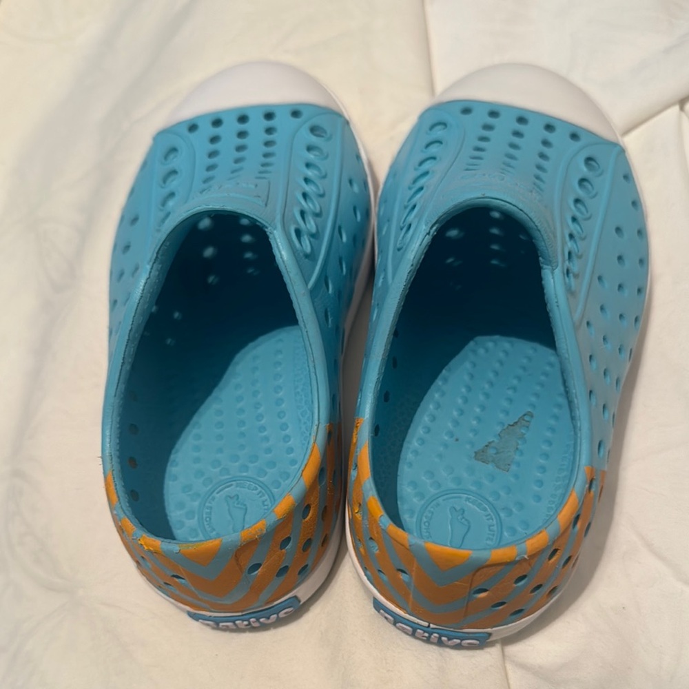 Native toddler water Shoes - Blue and Orange